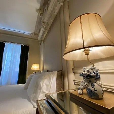 Mercador Guest house 4*